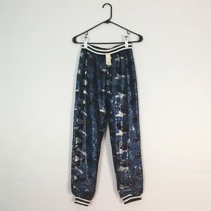 Topshop Pants - NWT Topshop Sequin Camo Joggers Navy Silver 4 Topshop Pants - NWT Topshop Sequin Camo Joggers Navy Silver 4